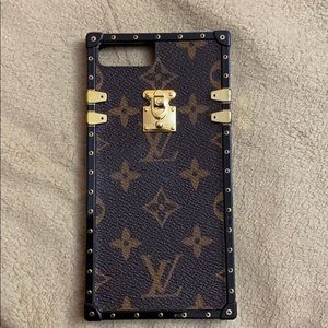 iPhone 7 Plus phone case